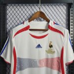 2006 Retro France Away Football Shirt - Image 4