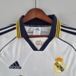1998/2000 Retro Real Madrid Home - Image 3