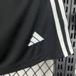 2025/2026 Manchester United Home Shorts Black - Image 4