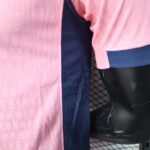 2025/2026 Player Version Barcelona Special Edition Pink Football Shirt 1:1 Thai Quality - Image 8