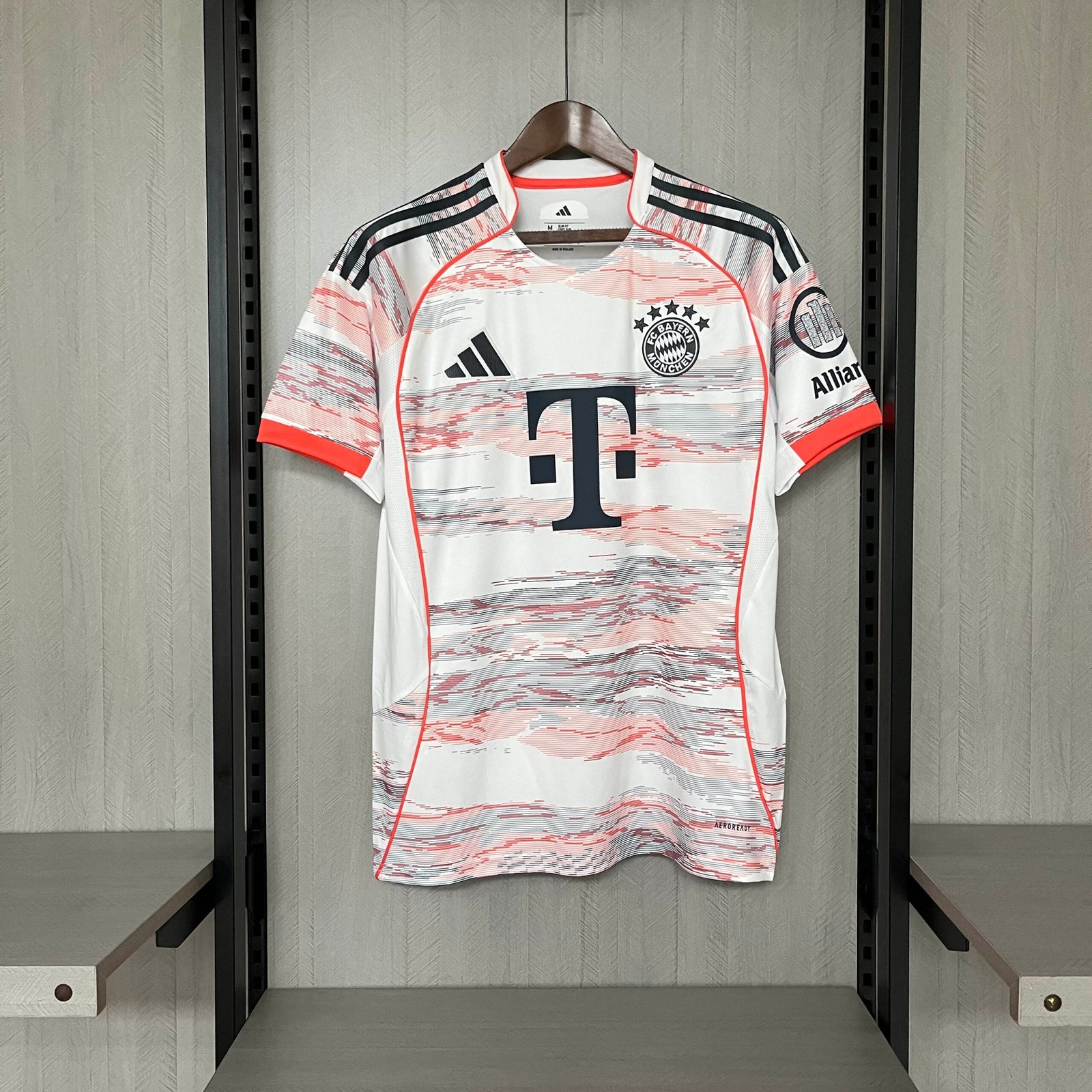 45353adf7580e302d3c981b416bb7a0c 2025/2026 Bayern Munich Away Football Jersey 1:1 Thai Quality - Image 1