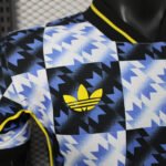 2025/2026 Player Version Manchester United Special Edition Blue White Checkered Football Shirt 1:1 Thai Quality - Image 4