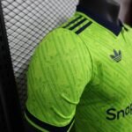 2024/2025 Player Version Manchester United Special Edition Green Football Shirt 1:1 Thai Quality - Image 3