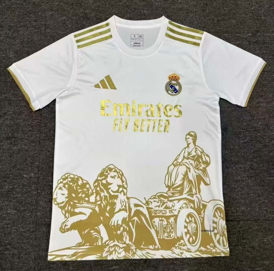5cb4c0a4ce7d95ad9207cfc5509571a1 2025/2026 Real Madrid Special Edition Golden Football Shirt1:1 Thai Quality - Image 1