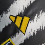 2023/2024 Long Sleeve Juventus Home 1:1 Thai Quality - Image 4