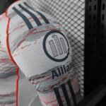 2025/2026 Player Version Long Sleeve Bayern Munich Away Football Shirt 1:1 Thai Quality - Image 9