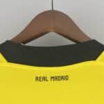 2011/2012 Retro Real Madrid Goalkeeper Yellow - Image 4