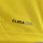 2011/2012 Retro Real Madrid Goalkeeper Yellow - Image 11