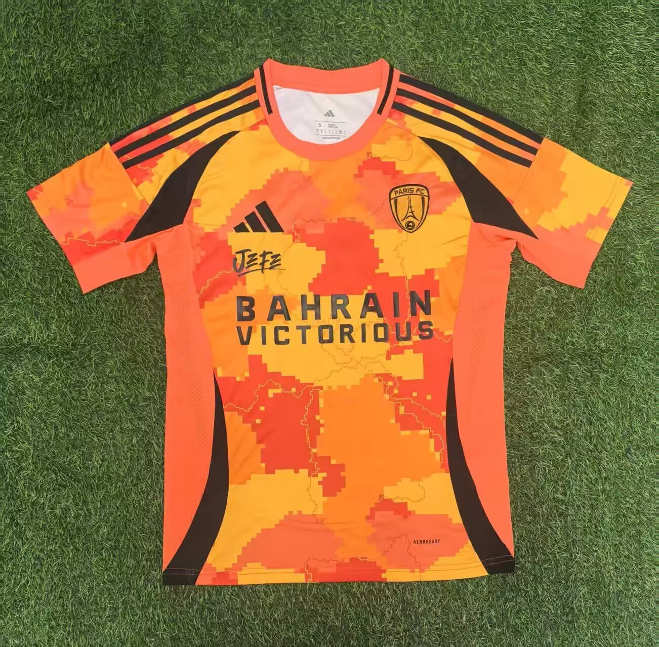 7a0e79ba0dc84e24e582aa3b61a6c1ae 2025/2026 Paris FC Third Away Football Shirt 1:1 Thai Quality - Image 1