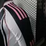 2025/2026 Player Version Long Sleeve Juventus Home Football Shirt 1:1 Thai Quality - Image 8