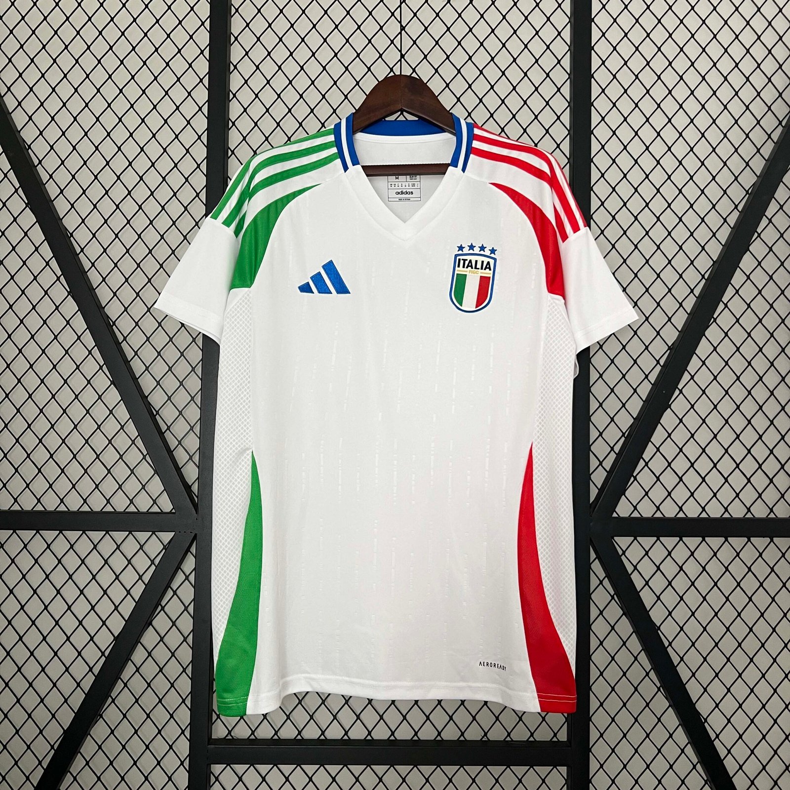 85212bbb20814fcf61ea7b1092335c79 2024 Italy Away Soccer Shirt - Image 1