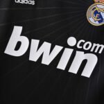 2010/2011 Retro Real Madrid Away Football Shirt 1:1 Thai Quality - Image 8
