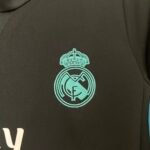 2017/2018 Retro Real Madrid Away Football Shirt 1:1 Thai Quality Kids Size - Image 6