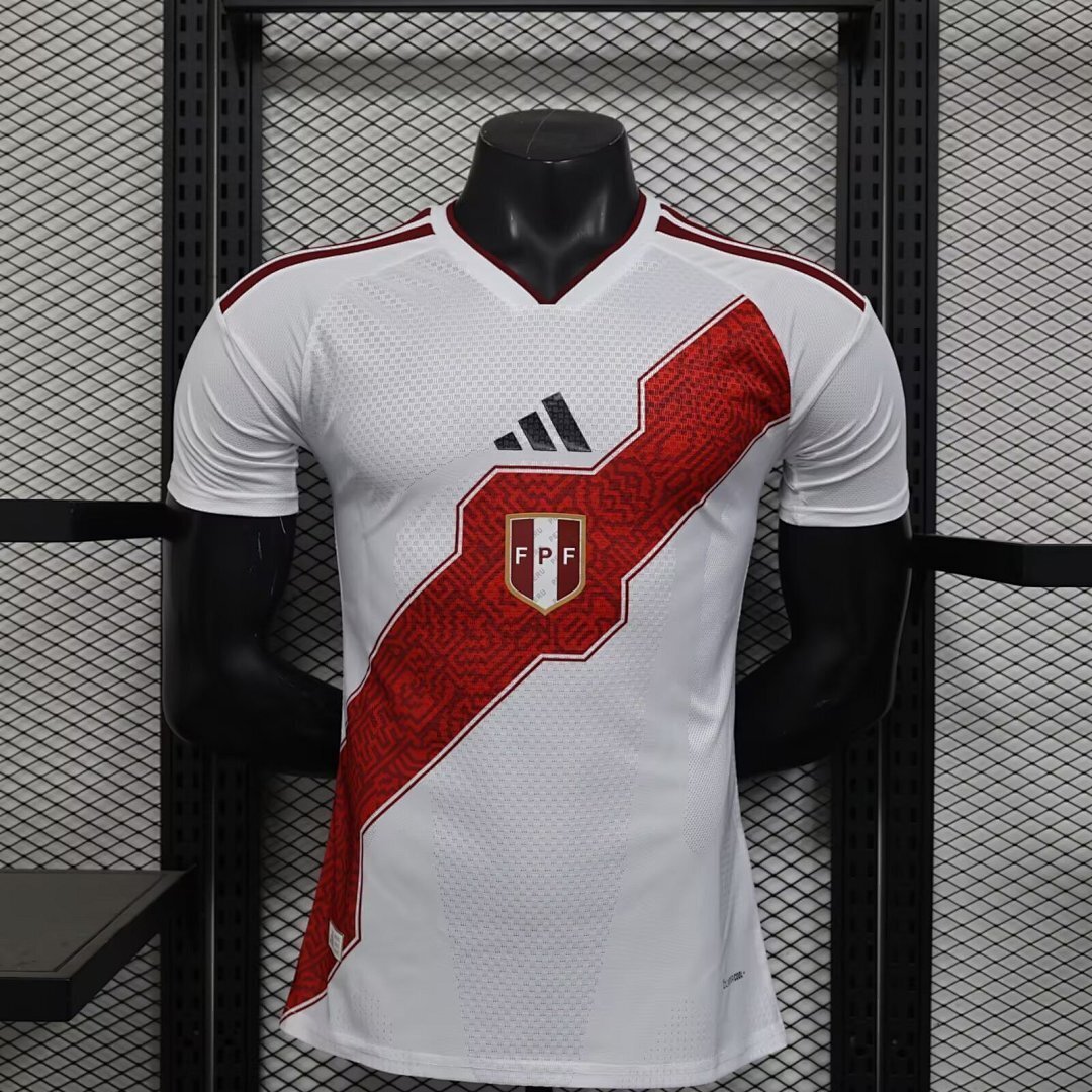 9398af1d Player version 2026-27 Peru Home White Soccer Jersey AAA - Image 1