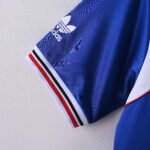 1984 Retro Manchester United Third Away Football Shirt 1:1 Thai Quality - Image 3