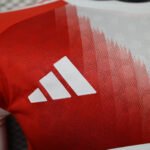 2025/2026 Player Version Long Sleeve Bayern Munich Home Football Shirt 1:1 Thai Quality - Image 5