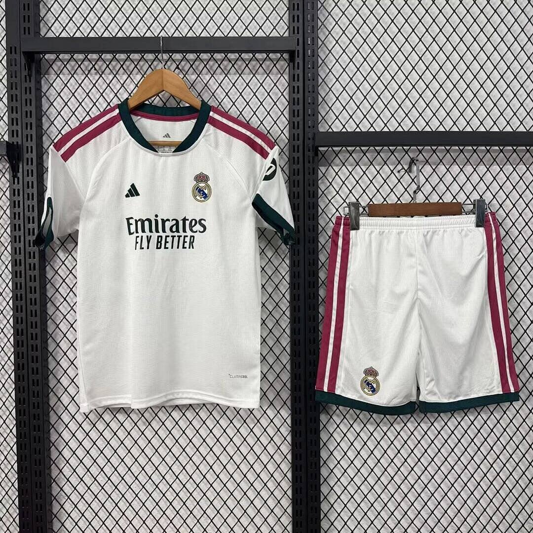a4fba739 2026-27 Real Madrid Home White kids/youth Soccer uniform - Image 1