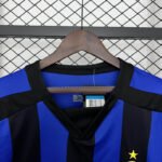 2002/2003 Retro Internazionale Milan Home Football Jersey 1:1 Thai Quality - Image 3