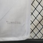 2017/2018 Retro Long Sleeve Real Madrid Home - Image 9