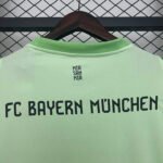2025/2026 Bayern Munich Goalkeeper Green Football Jersey 1:1 Thai Quality - Image 6