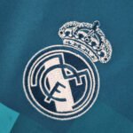 2017/2018 Retro Real Madrid Third Away - Image 5