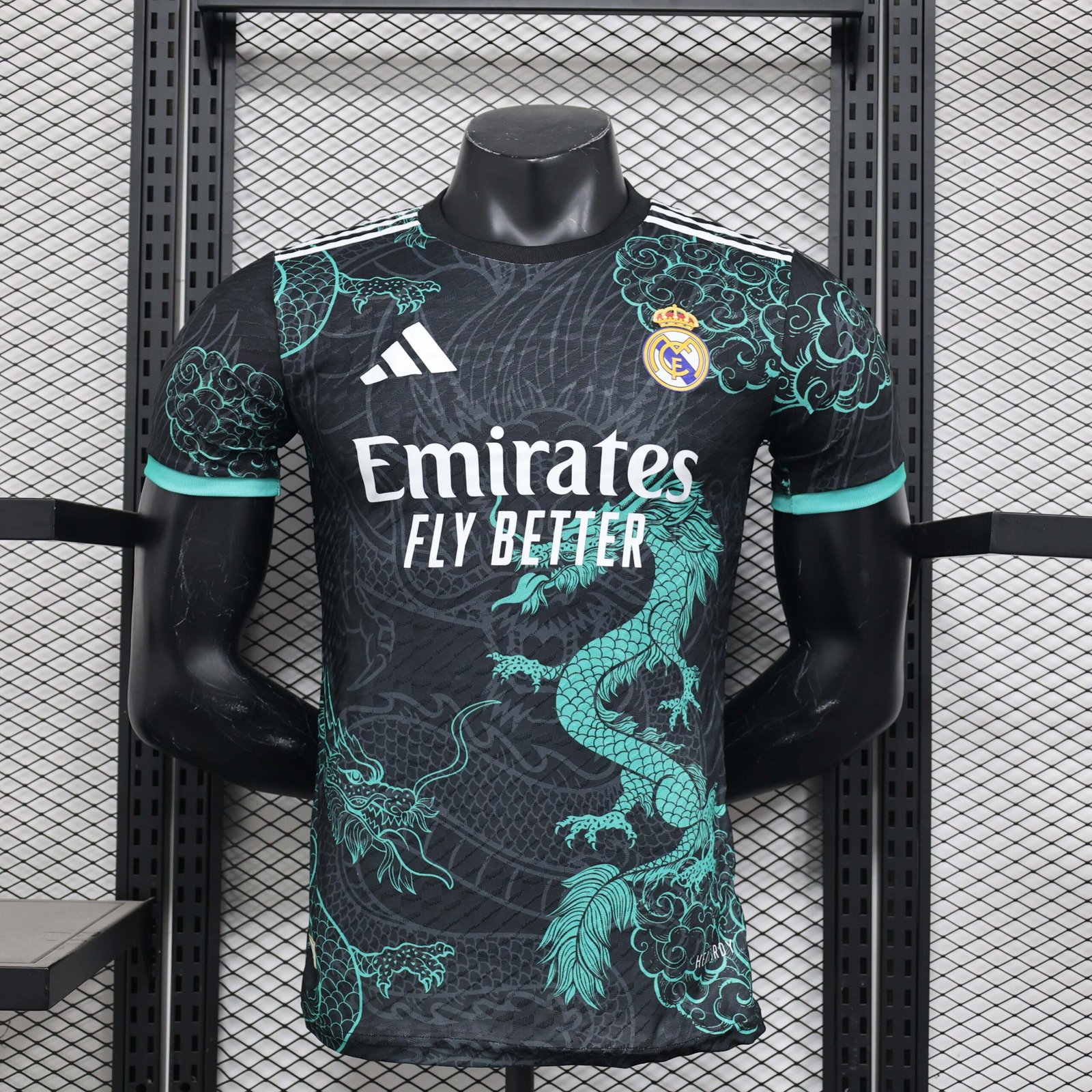bf54c4ddb4fc7f13c278197ac273659b 2025/2026 Player Version Real Madrid Special Edition Black And Green Football Shirt 1:1 Thai Quality - Image 1