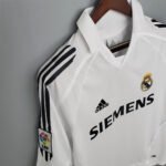 2005/2006 Retro Real Madrid Home - Image 6