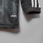 Retro Long Sleeve 2014/2015 Real Madrid Third Away - Image 8