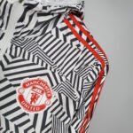 2021/2022 Manchester United Jersey Windbreaker Black-White Stripes - Image 5
