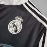 Retro Long Sleeve 2014/2015 Real Madrid Third Away - Image 5