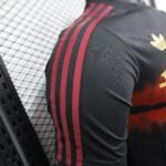 2025/2026 Player Version Manchester United Special Edition Black Red Football Shirt 1:1 Thai Quality - Image 3