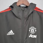 2021/2022 Manchester United Jersey Windbreaker Black - Image 2