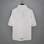 2005/2006 Retro Real Madrid Home - Image 2