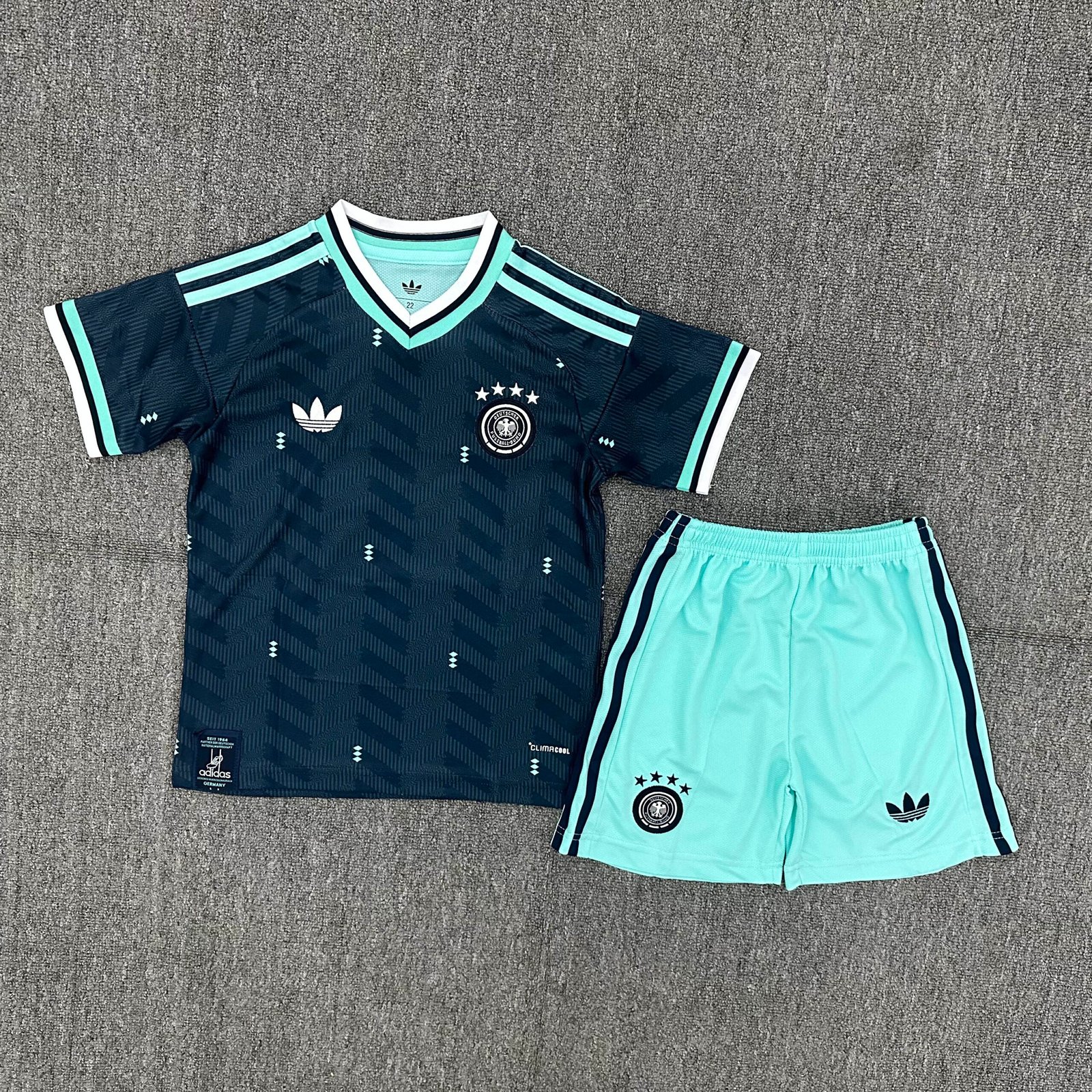 f533bbcd824c2f19302fcf04aa6a5b5e 2026 Germany Away Football Shirt 1:1 Thai Quality Kids Size - Image 1