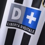 1999/2000 Retro Long Sleeve Juventus Home Soccer Jersey 1:1 Thai Quality - Image 6