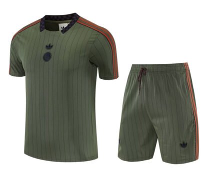 2026-2027 Manchester United Green Soccer uniform