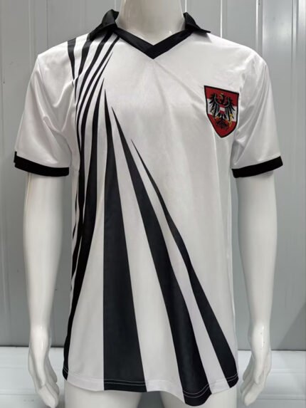Retro Version 90-91 Austria White Soccer Jersey AAA
