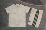 2026-2027 Manchester United 2nd Away Apricot kids/youth  Soccer uniform - Image 2