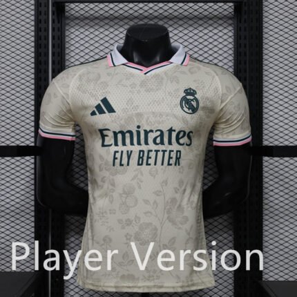 Player version 26-27 Real Madrid Light Yellow Soccer Jersey AAA