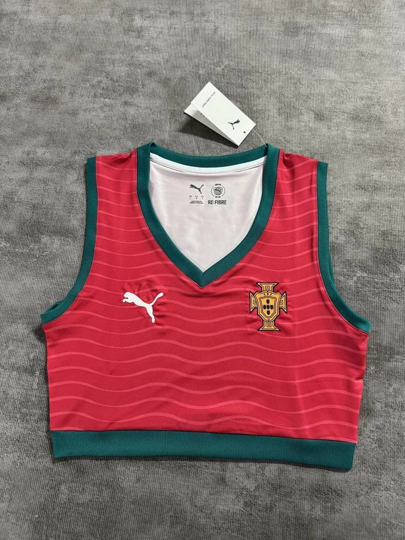 85d581fd 2026-27 Portugal Home Red Women Soccer Vest - Image 1