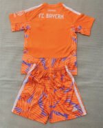 2026-2027  Bayern Goalkeeper Orange kids/youth  Soccer uniform - Image 2