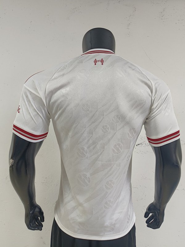 Player Version 2026-27 Liverpool Away White Soccer Jersey AAA - Image 2