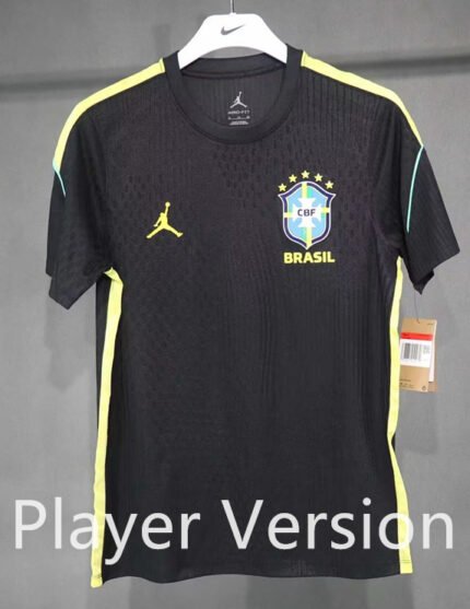 Player version 2026-2027 Brazil Black Soccer Training