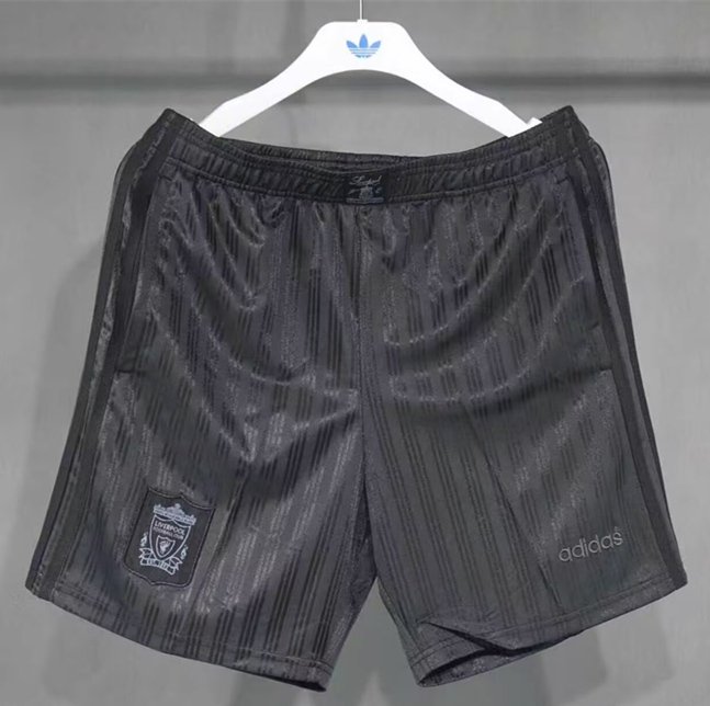 psc (2) Retro version 95-96 Liverpool Black Soccer Shorts - Image 1